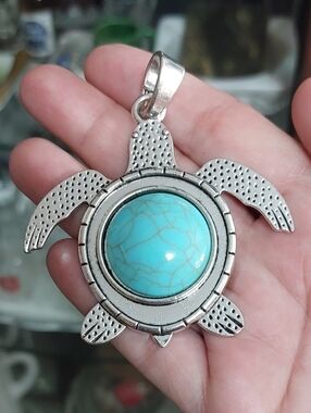 Sea Turtle Necklace Pendant - Women's Jewelry